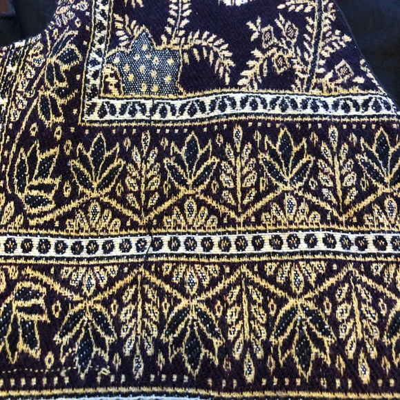 Indian Pakistani vest. Gorgeous sticking. Handmade. size medium - Picture 2 of 3